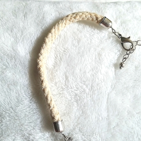 Loft mother of pearl abstract necklace - Picture 5 of 5